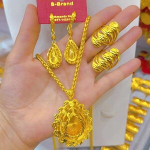 Dubai Europe New 24K Gold Plated Necklace, Earrings, Rings, Wedding Party Gifts, Jewelry Set for Lovers YY10590