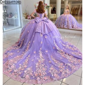 Lilac Quinceanera Dresses Princess Purple Sweetheart Appliques Lace 3D Flowers Big Bow Ball Gown with Plus Size Sweet 16 Debutan