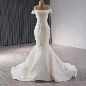 Weddings Dress Strapless Off Shoulder Lace Up Back Appliques Embroidery Bridal Customized Wedding Dress Mermaid