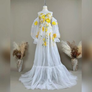 Maternity Photography Dress Embroidered Tulle Side Split Gown with 3D Appliqués Elegant Bridal Party Dresses Stretchy Elastic