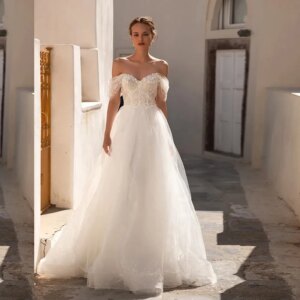 Elegant fashion white sexy sweetheart off shoulder sleeve A-line wedding Decal Pleat Wave point Custom bridal dress 2024