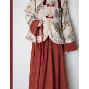 The new robe set features a Chinese style with short fleece cheongsam for women and broken skirt in Hanfu