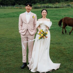 Customized Korea Elegant Simple Off-the-shoulder Ball Gown Wedding Party Floor Length Charmeuse es