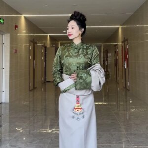 New Tibetan Jacket Ethnic Robe Suit Fashion Guo Zhuang Dance Costume Clothing Costumes Green-Gray