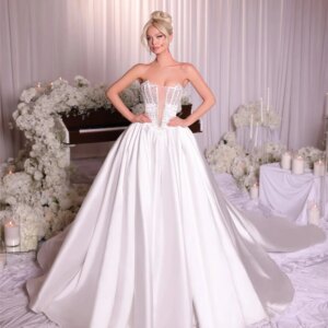 Elegant Sleeveless Wedding Dress 2025 Charming Strapless Bridal Gown Formal Beaded Gown For Saudi Arabia Dress Customized