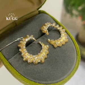 KUGG 100% 18K Yellow Gold Earrings Romantic Shiny Style 0.60carat Real Natural Diamond Stud Earrings for Women Wedding Jewelry