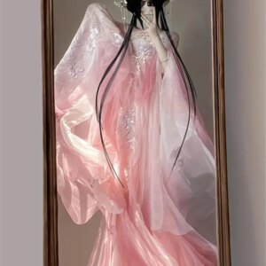 A female Hanfu worker with large embroidered sleeve and chest-length chekhozi dress the deputy team leader is ethereal