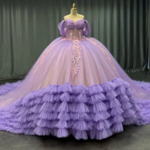 Lavender Shiny Princess Quinceanera Dresses Off Shoulder Applique Beading Crystal Tiered Tull Sweet 16 Dress Ball Gown Vestidos