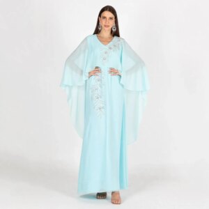 New Arrival Baby Blue Mother Dresses Arabic with Cape Mother of the Bride Gowns 2024 V Neckline Wedding Party Gowns Beading