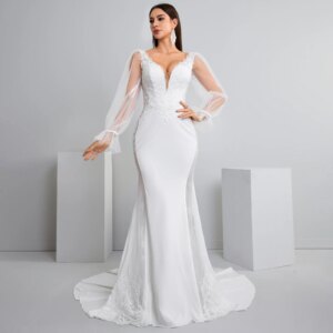 Sexy V-neck Wedding Dress Long Sleeve Lace Bridal Wedding Dress Mermaid Wedding Dress With  Small Train