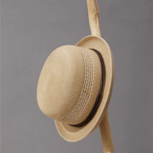 New summer hollowed-out rolled hats for men and women with belts decorated shade leisure holidays