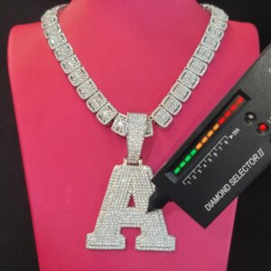 Custom Personalized 925 Silver Moissanite Letter Necklace Iced Out Diamond Name Pendant Luxurious Hip Hop Jewelry Birthday Gifts