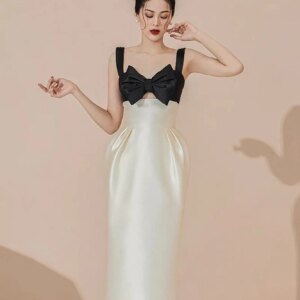 CustomizedCustomized Sexy Satin Spaghetti Straps 3D Bow Evening Dresses Temperament Sleeveless Homecoming Dress Custom Made Prom