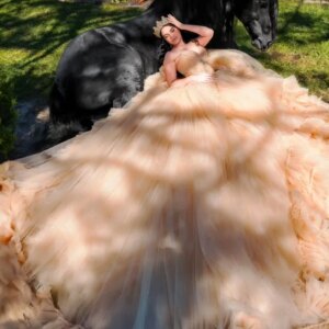 Customized champagne color Quinceanera Dress Off Shoulder Lace sequin applique crystal ruffle vestidos de 15 Quinceanera