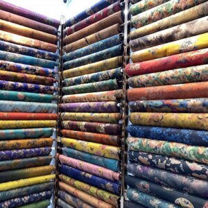 Real Silk Gambiered Guangdong Cheongsam Dress Shirt Fabric