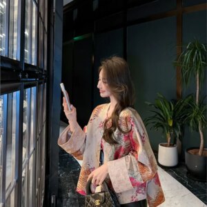 New Chinese style pan button jacquard coat heavy embroidery