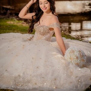 Customized Shiny champagne color Off Shoulder Quinceanera Dress sequin applique Lace crystal vestidos de 15 Quinceanera
