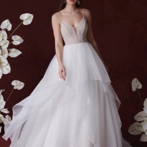 Elegant Spaghetti Strap Wedding Dress 2025 Charming Sleeveless Bridal Gown Romantic Lace A-line Floor-length Gown Customized