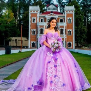 Customized Lavender Purple Attractive Quinceanera Dresses with Appliques Pleat Beadings Royal Train Robe Princesse