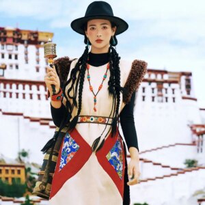 Vest Long Fashion Western Style Ethnic Characteristics Tibet Trip Shoot Tibetan Robe Autumn and Winter Women