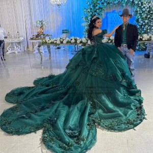 Princess Ball Gown Green Quinceanera Dress Lace Appliques Beads Birthday Sweet 16 Mexican Off Shoulder Vestidos De 15 Anos
