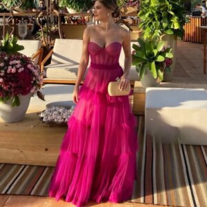 Customized Vintage Long Fuchsia Strapless Prom Dresses Sleeveless A Line Tiered Ruffled Floor Length فساتين سهره فخمه