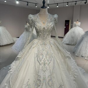 Customized Wedding Dresses Lace Ball Gown Women’S For Bridal Ball Gowns V-Neck Formal Princess Boho Vestidos De Novia Dw0041