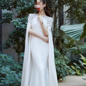 Luxury White Round Neck Mermaid Crystal Beaded Evening Dress Elegant Long Sleeve Arab Dubai Prom Dresses فساتين السهرة 2023