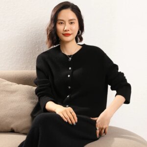 High Quality round Neck Solid Color Buttons Loose-Fitting Curl Knitted Cardigan Autumn and Winter New Retro Sweater Women’s Coat
