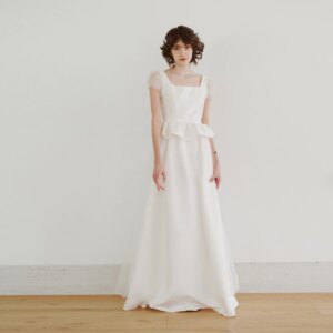 Square Collar Short Sleeves Wedding Dress For Women Simple Satin A Line Floor Length Zipper Bridal Gown Hochzeitskleid G4985