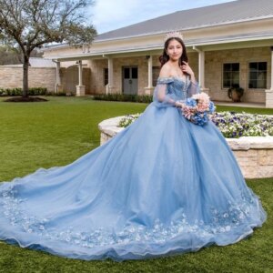 Sea Blue Glitter Crystal Beading Ball Gown Quinceanera Dresses Off The Shoulder Sequined Appliques Tull Sweet Vestidos De 15Anos