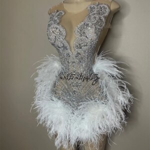 White Short Prom Dresses For Black Girls Beaded Crystal Rhinestone Birthday Party Dress Feather Homecoming Cocktail Customized
