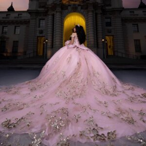 Pink Quinceanera Dress Ball Gown Off The Shoulder Sequined Gold Appliques Beads Birthday Dress Lace Up quinceanera de 15 anos