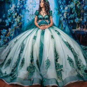 Green Quinceanera Dresses Off Shoulder Ball Gown Sweet 16 Dress Applique Lace Beads Tull Corset Birthday Party Vestidos 15 De
