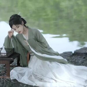 Chinese style handmade silk hanfu set new retro style comfortable and soft hanfu Wei, Jin, Southern and Northern Dynasties