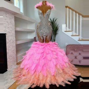 Sexy Sleeveless Mermaid Prom Dress Feather Design Special Party Dress Crystal Beaded Illusion Celebrity Dress Customized