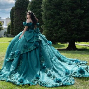 Blackish Green Shiny Quinceanera Dresses Off The Shoulder Princess Beads Crystal Applique Flower Tull Sweet 16 Birthday Party
