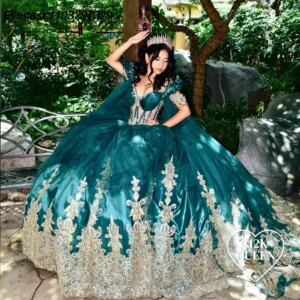 EVLAST Customized Emerald Green Quinceanera Dress Ball Gown Gold Lace Applique Beaded Cape Sweet 16 Vestido De 15 Anos QD1091