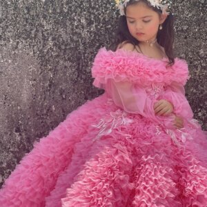 Luxury Pink Flower Girl Dress Wedding Party Customized Appliqued Extra Puffy Princess Holy First Communion Dress Long Sleeves