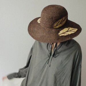 Design water ripple hand embroidered large brimmed hat foldable for women