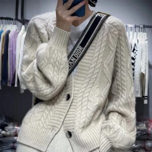 Women’s Casual Autumn/Winter Pure Cashmere Braided Sweater, Stylish and Versatile, Soft and Chunky, Thick Knitted Card