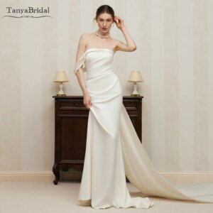 Elegant Straight Wedding Dress ,Soft Satin One-shoulder Strap. Simple Bridal Gowns With Bow-train DW947