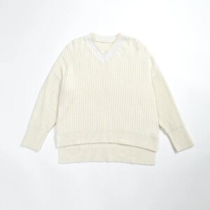 25 Spring/Summer New V-neck Wool Casual Fashion Style Women’s Knitted Top