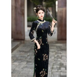Autumn and Winter Velvet Cheongsam Qi Pao Stretch New Vintage Chinese Black Daily plus Size Dress