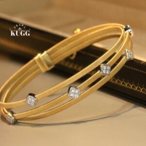 KUGG 100% 18K Yellow Gold Bangle Vintage Elegant Style 0.28carat Real Natural Diamond Bangle for Women High Party Jewelry