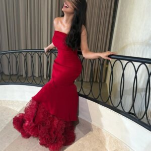 Customized Exquisite Burgundy Jersey Evening Dress Temperament Lace Tiered Strapless Mermaid Sleeveless Sweep Train Pa