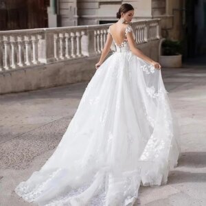 Luxury Mermaid Wedding Dresses Backless Lace Women Appliques Bridal Gown Train Vestidos De Novia 2025