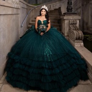 Sparkly Emerald Green Ball Gown Shiny Quinceanera Dresses With Bow Beads Tiered Tull Party Birthday Sweet 16 vestidos de 15 anos