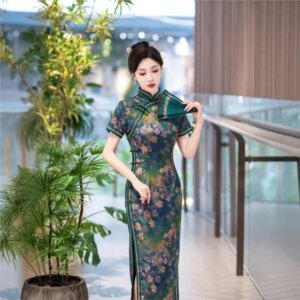 Women’s long slim-fit silk cheongsam mid-length daily wear