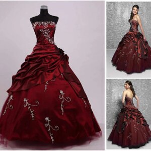Vintage Burgundy Ball Gown Wedding Dress Strapless Appliques Ruched Backless Lace-Up Customized Floor Length Bride Dresses